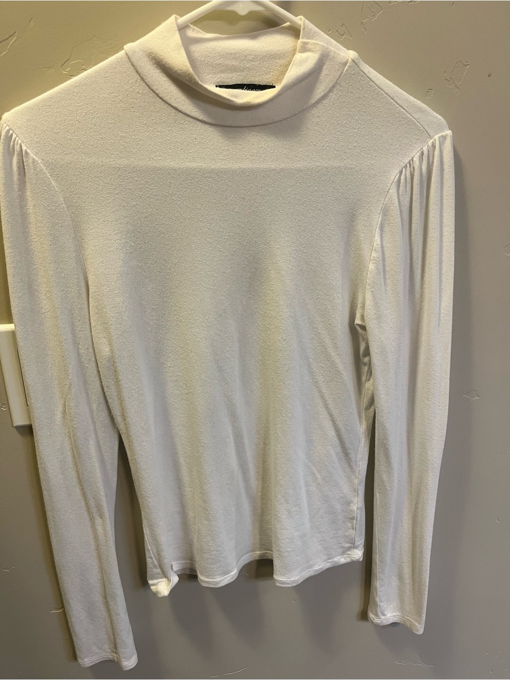 Ambiance Women's Cream Long-Sleeve Mock Neck Top Large